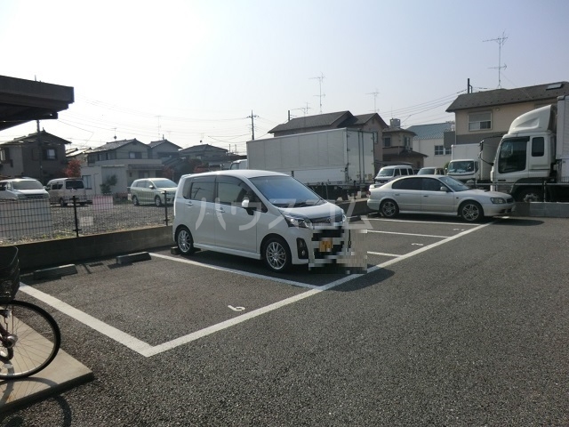 2/10 駐車場