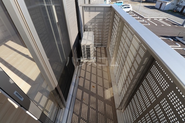 13/21 バルコニー