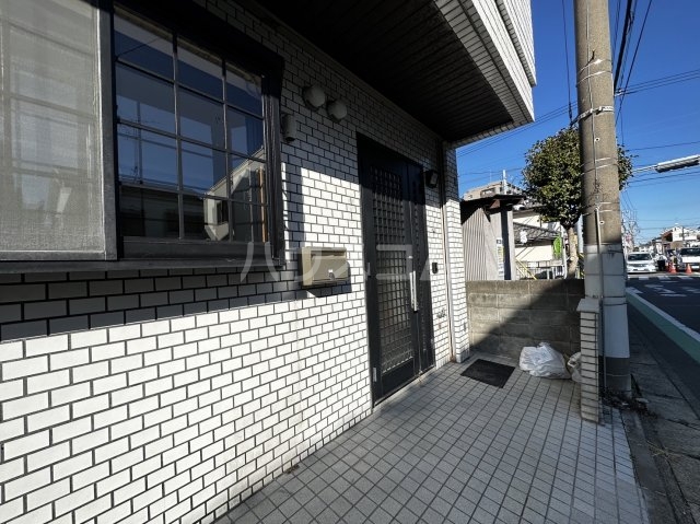 20/24 エントランス