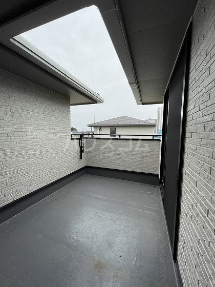 18/22 バルコニー