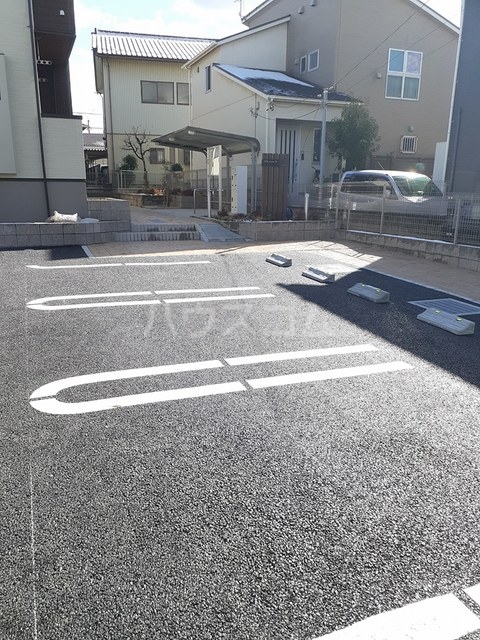 16/22 駐車場