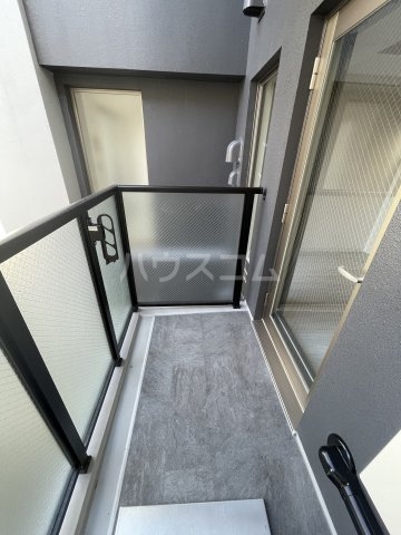 19/30 バルコニー