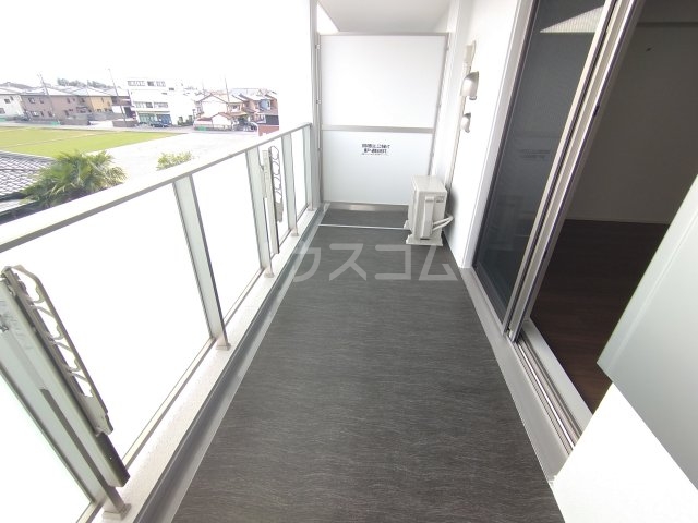 15/28 バルコニー