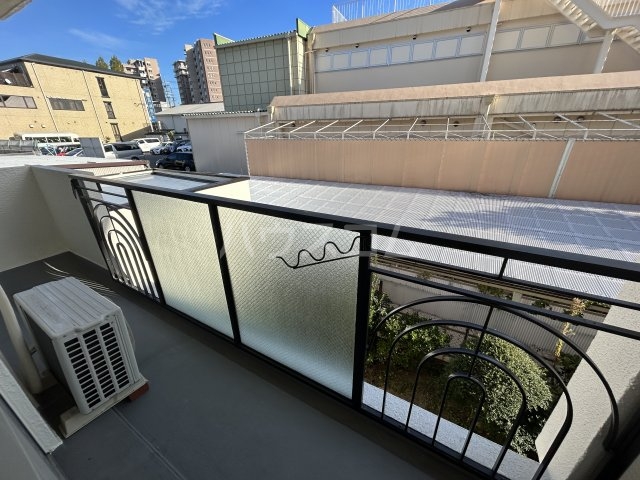 15/26 バルコニー