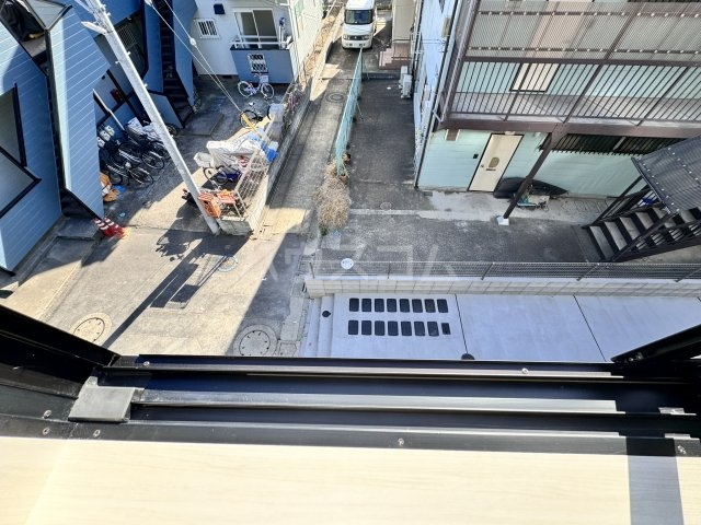 20/30 バルコニー