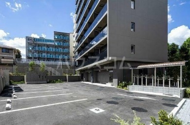 17/27 駐車場