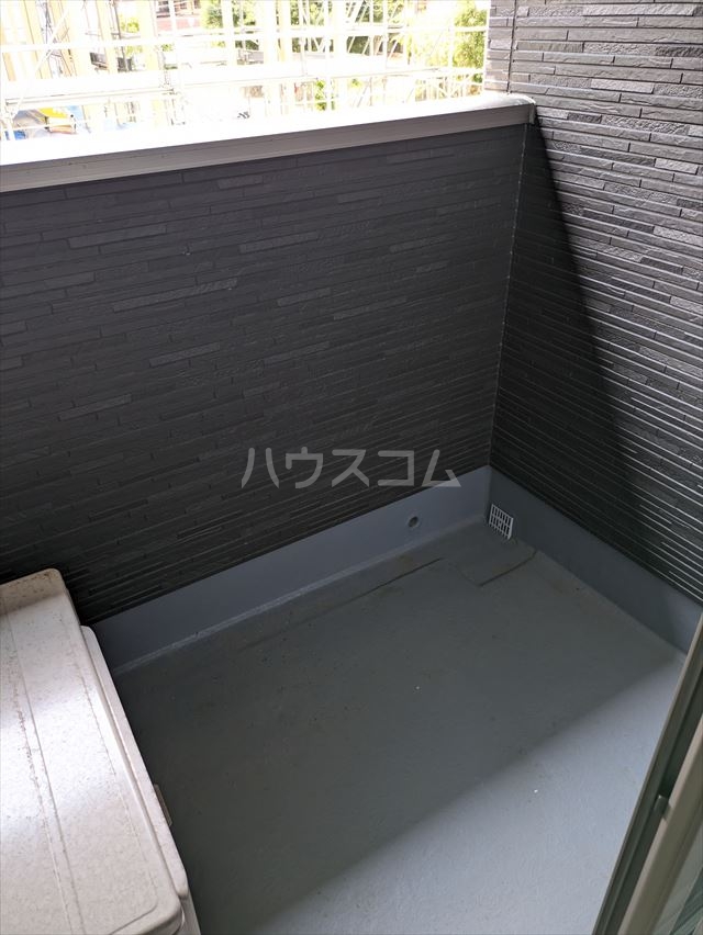 16/28 バルコニー