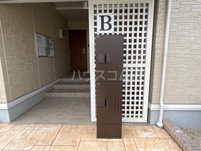 16/24 エントランス