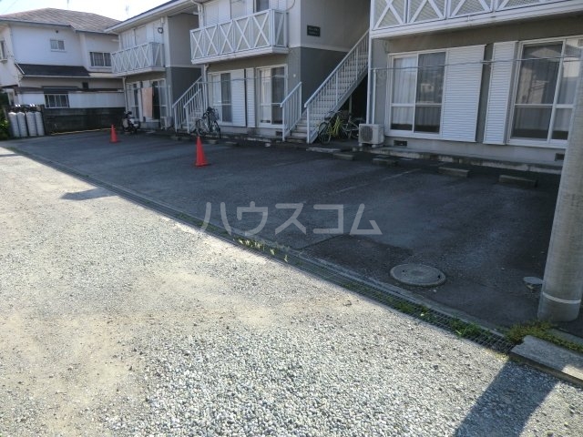 18/24 駐車場