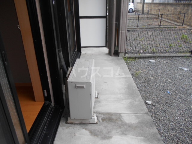 23/27 バルコニー