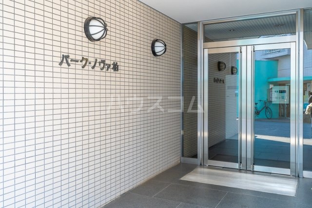 6/11 エントランス