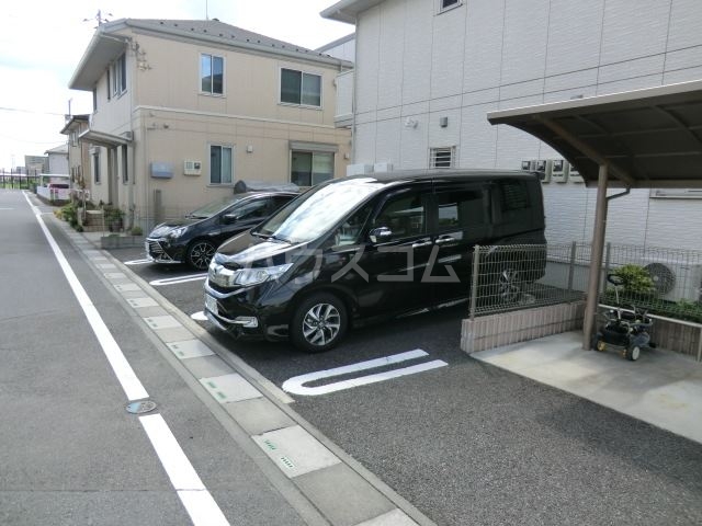 20/21 駐車場