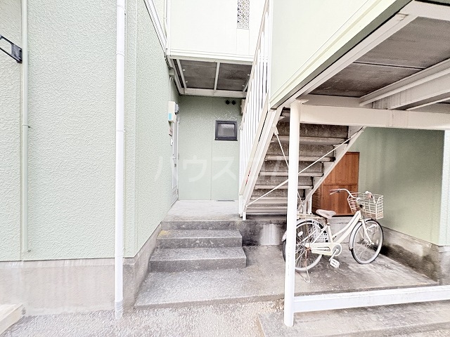 29/30 エントランス