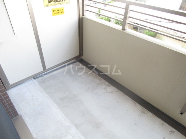 14/27 バルコニー