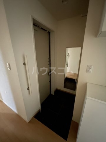 13/30 玄関