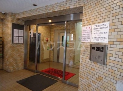 2/11 エントランス