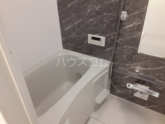 15/30 浴室
