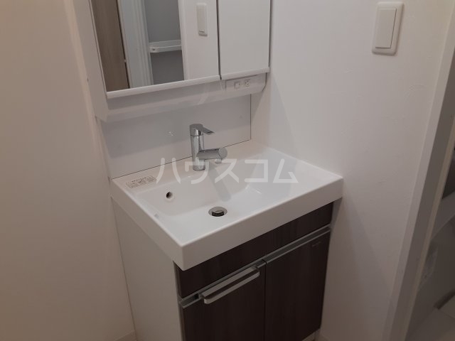 18/30 洗面