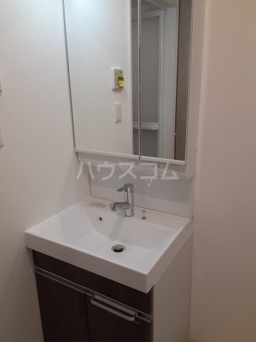 18/30 洗面