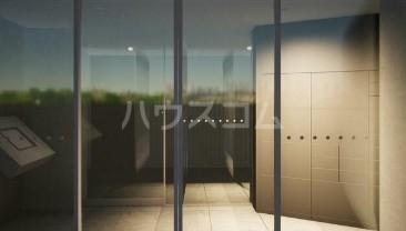 16/25 エントランス