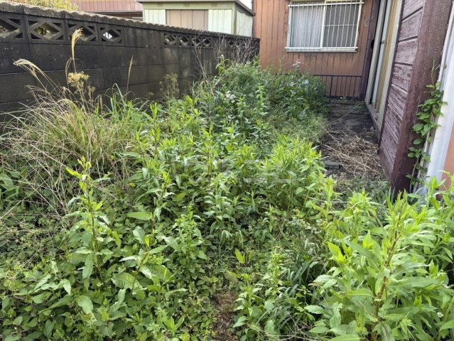 28/28 駐車場