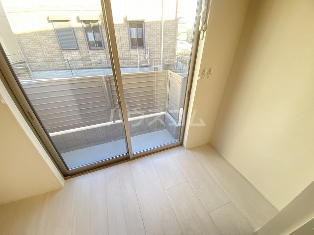 23/30 バルコニー