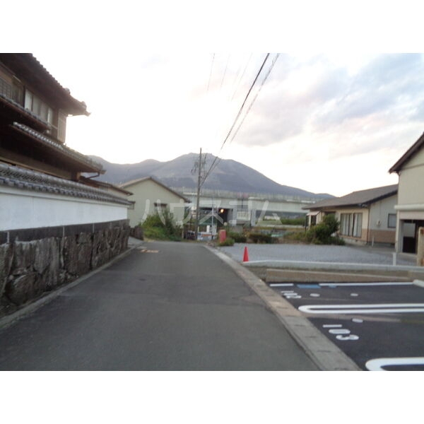 4/4 駐車場