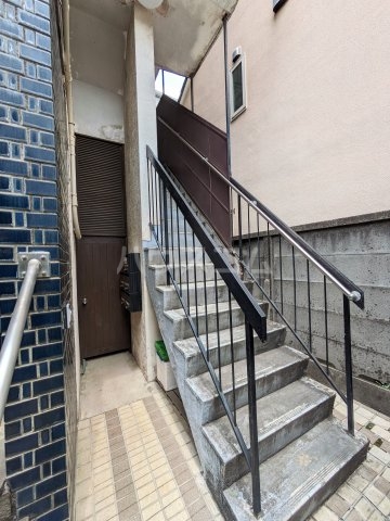 3/4 エントランス