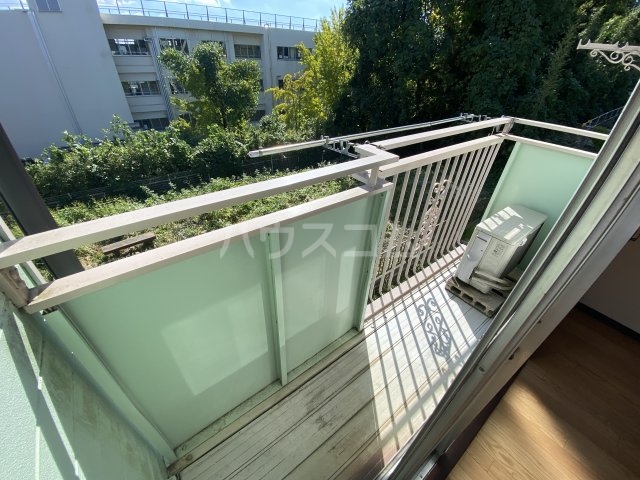 23/30 バルコニー