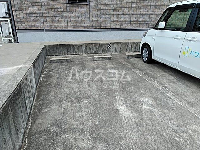 20/25 駐車場