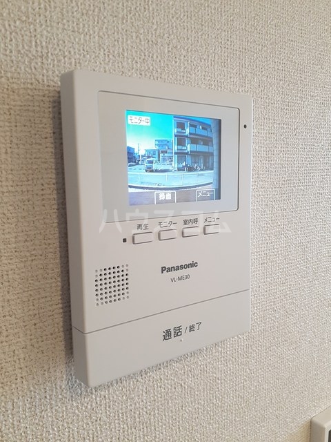 15/22 エントランス