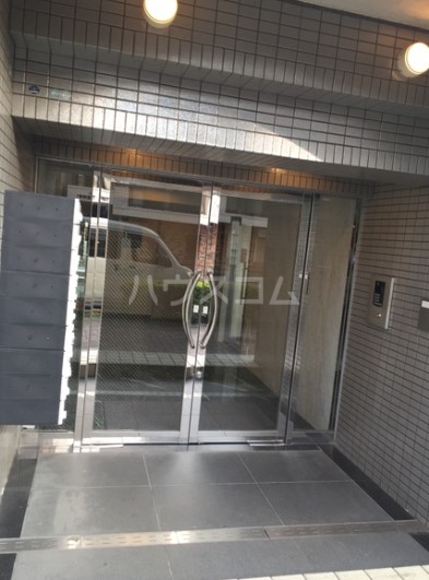 17/24 エントランス