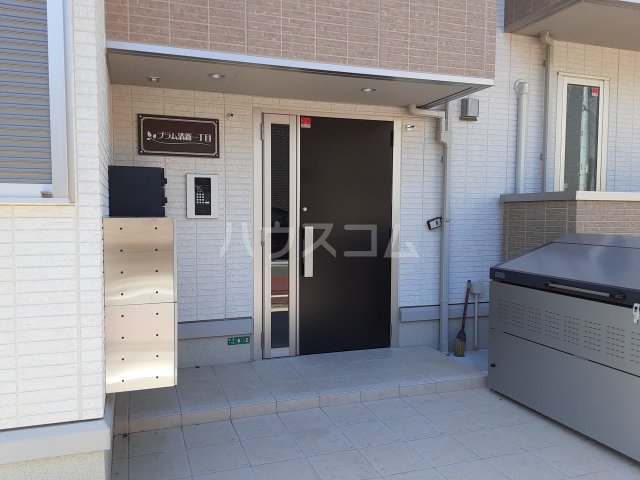 2/5 エントランス