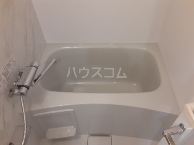 18/30 浴室