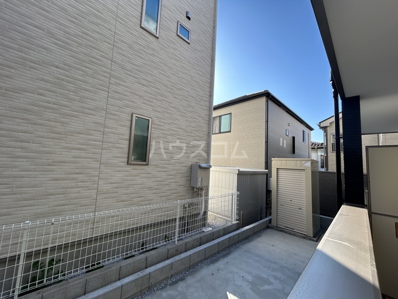 21/30 バルコニー