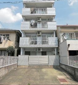 15/21 駐車場