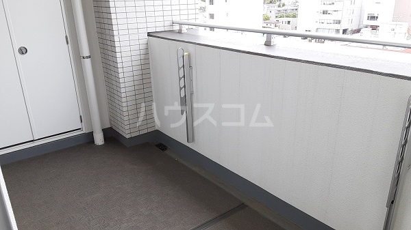 20/30 バルコニー