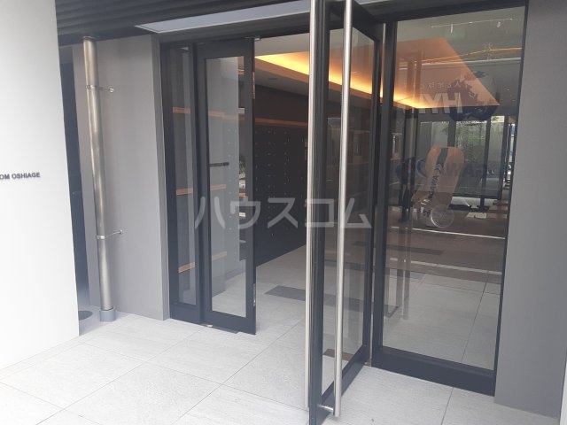 21/24 エントランス