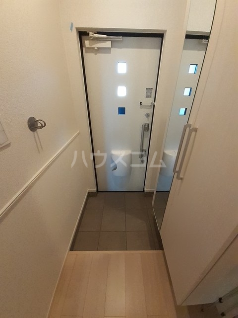 5/20 玄関