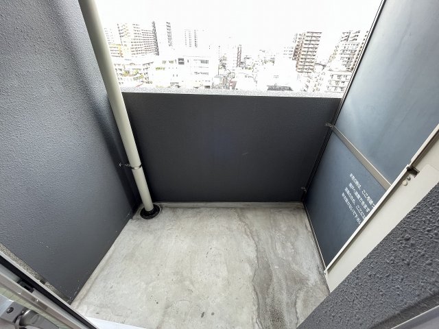 15/28 バルコニー