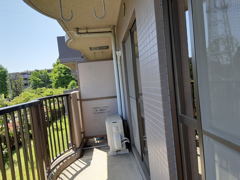 20/30 バルコニー