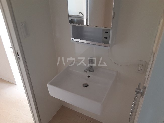 18/30 洗面