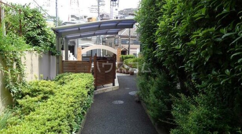 15/25 エントランス