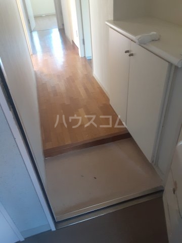 13/30 玄関