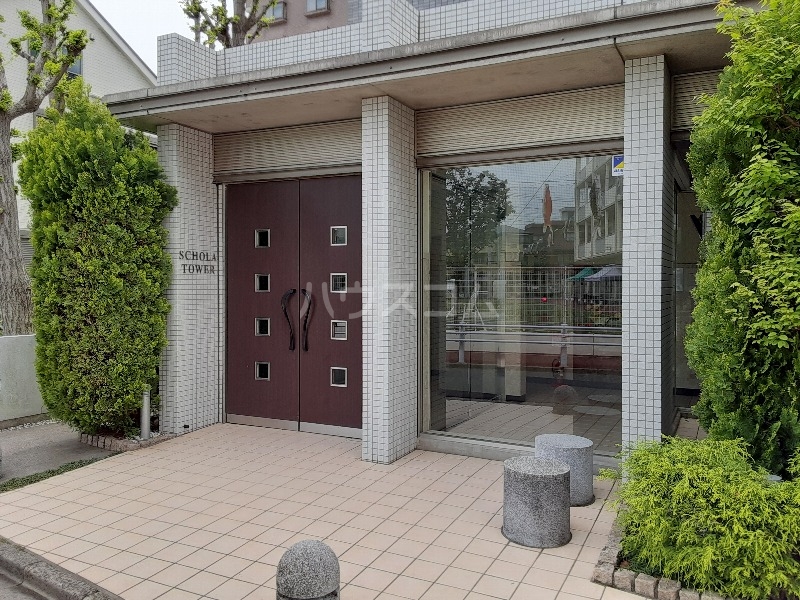 2/6 エントランス