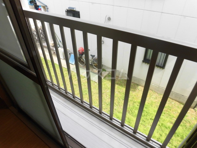 15/22 バルコニー