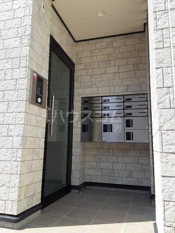 3/8 エントランス