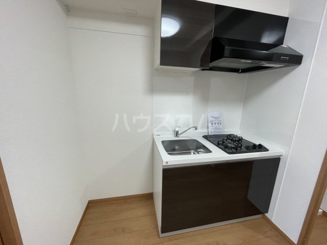 13/30 キッチン