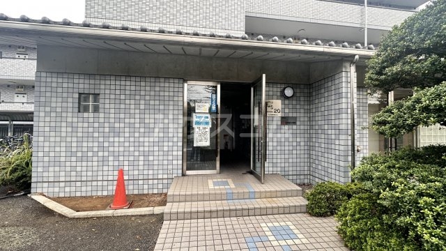 2/9 エントランス