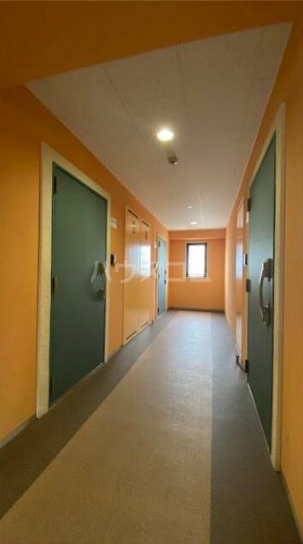 19/24 エントランス